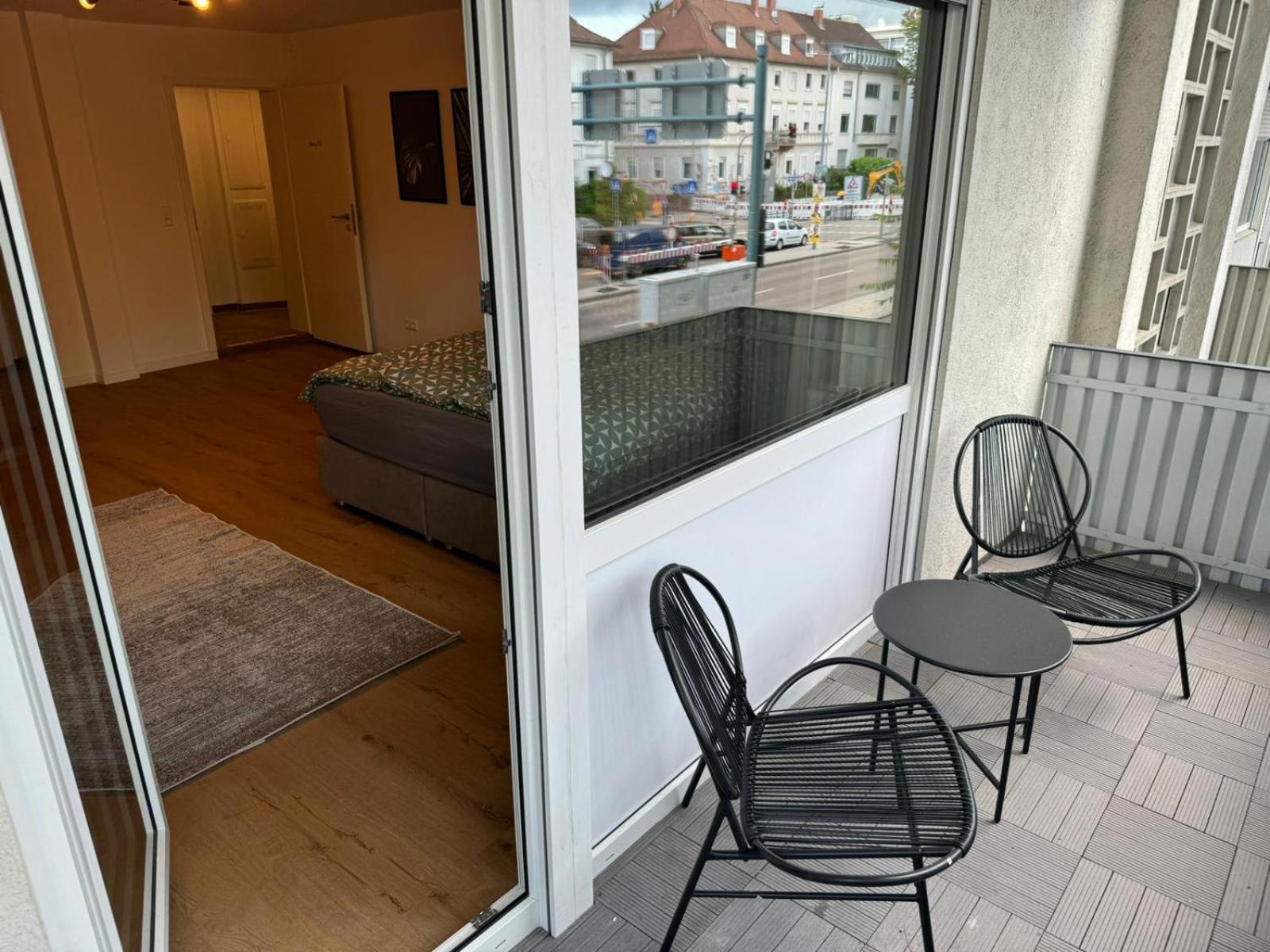 Studio Zimmer In Innenstadt Karlsruhe Luaran gambar